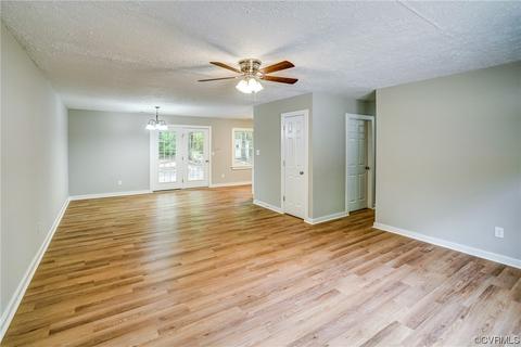 7639 Walnut Rd, Gloucester, VA 23061 photo 9