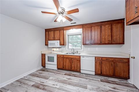 3906 Moores Ln, Lanexa, VA 23089 photo 25