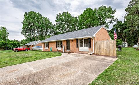 3906 Moores Ln, Lanexa, VA 23089 photo 4