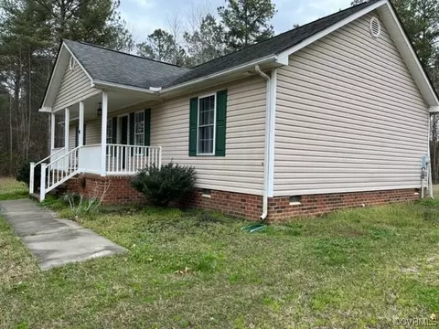 7209 NW Railroad Bed Rd, Carson, VA 23830