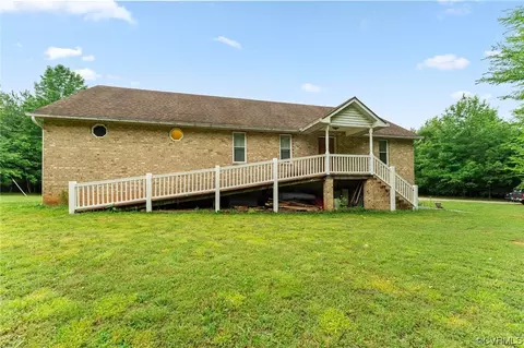 10595 Scotts Rd, Dewitt, VA 23840