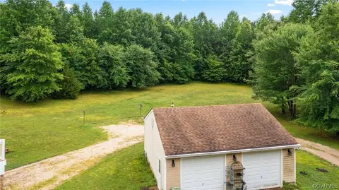 10595 Scotts Rd, Dewitt, VA 23840 photo 5