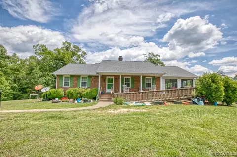 12700 Clarke Rd, Lanexa, VA 23089