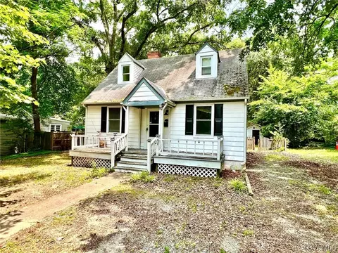 206 Garland Ave, Sandston, VA 23150