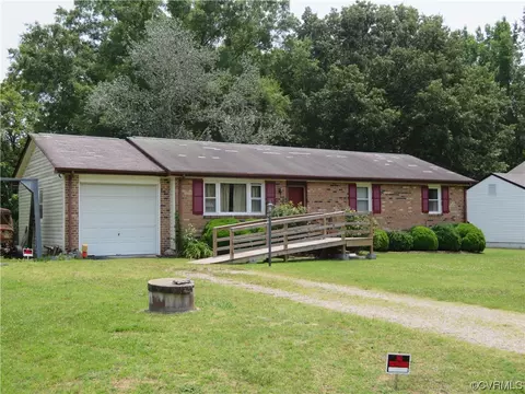 9311 Southwood Dr, North Dinwiddie, VA 23803