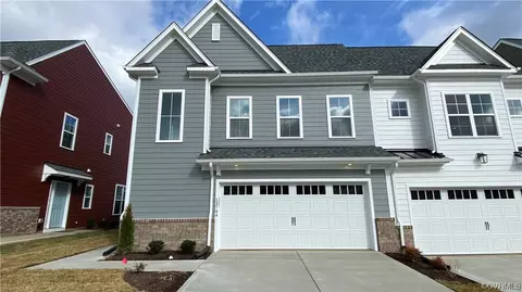 13744 Randolph Pond Ln, Midlothian, VA 23114