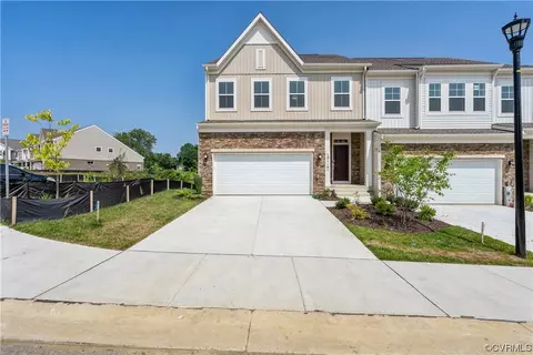 5239 Twilight Ct, Toano, VA 23168