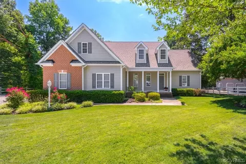 3111 Osborne Rd, Chester, VA 23831