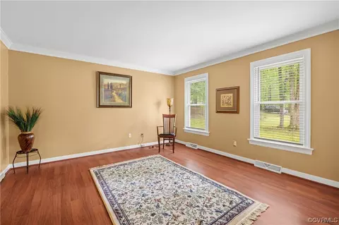 10810 Pegwell Dr, Midlothian, VA 23113 photo 6