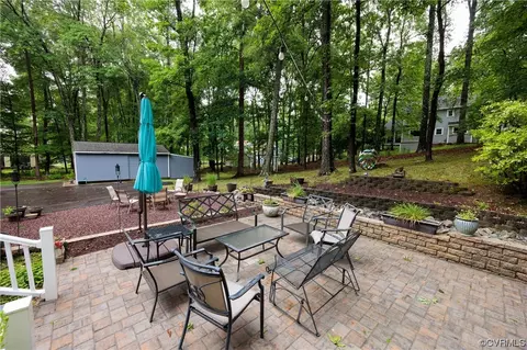 10810 Pegwell Dr, Midlothian, VA 23113 photo 32