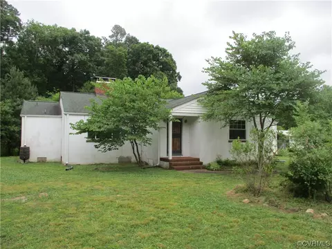 2409 Burgess Rd, Chester, VA 23836