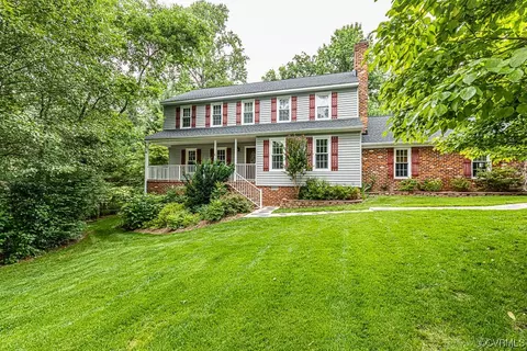 3400 Wood Dale Rd, Chester, VA 23831