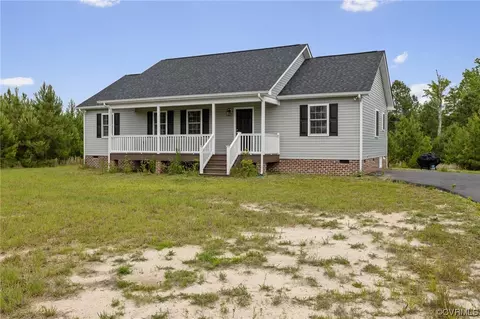 8073 Railroad Bed Rd, Carson, VA 23830 photo 2