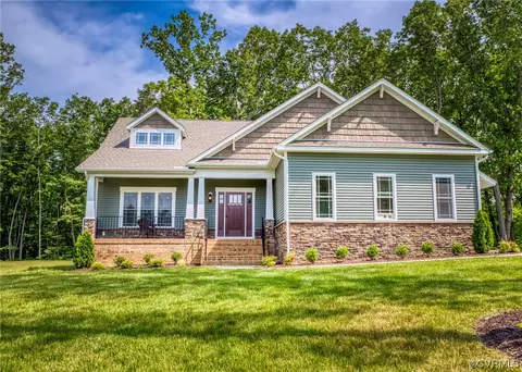 2824 Preston Park Way, Sandy Hook, VA 23153