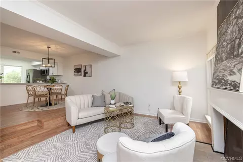 4936 Long Shadow Dr, Midlothian, VA 23112 photo 8