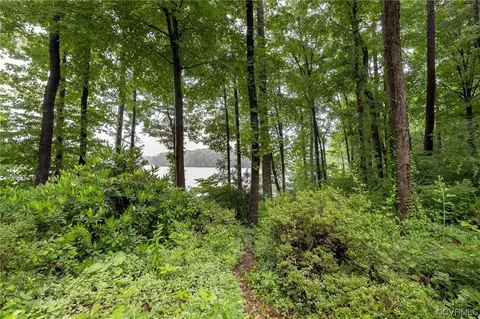 4936 Long Shadow Dr, Midlothian, VA 23112 photo 29