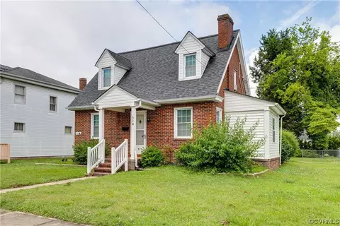 628 Hamilton Ave, Colonial Heights, VA 23834