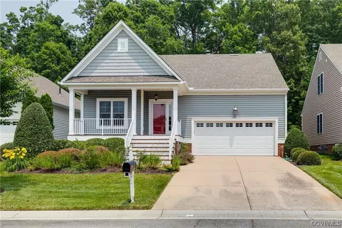 1055 Alcorn Ter, Midlothian, VA 23114