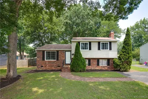 9308 Howze Rd, Glen Allen, VA 23060