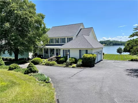 5801 Crescent Point Dr, Orange, VA 22960 photo 3