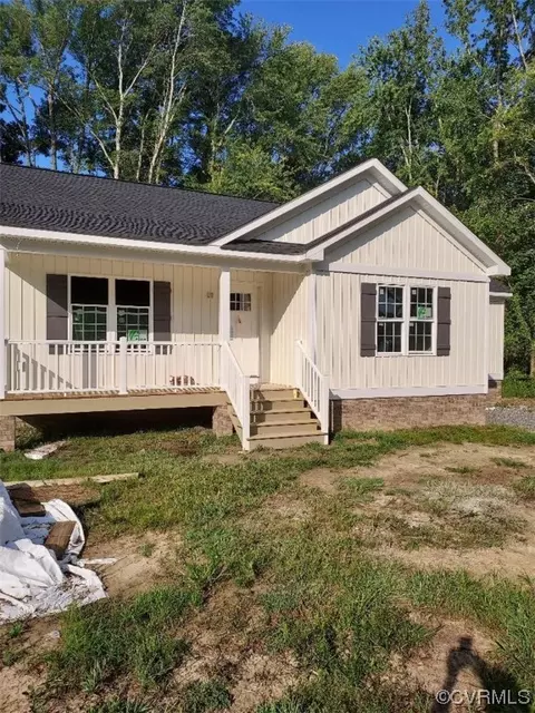8124 Piper Dr, New Kent, VA 23124