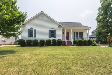 1729 Leslie Ln, Henrico, VA 23228