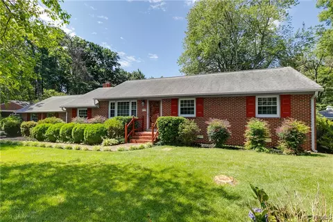 8401 Bronwood Rd, Henrico, VA 23229