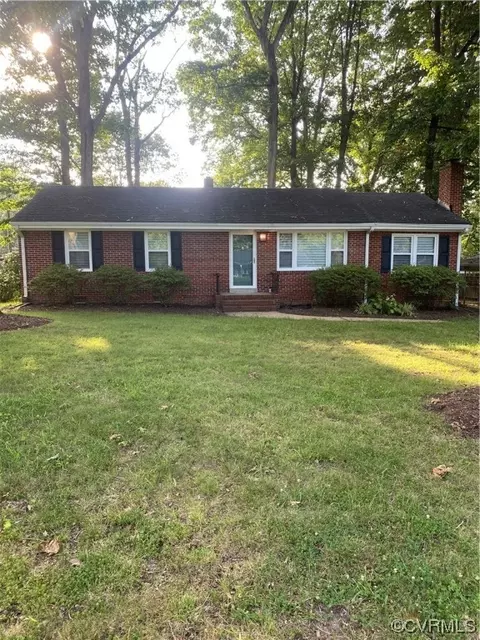 208 S Arch Rd, North Chesterfield, VA 23236