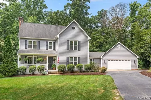 16261 Hunters Ridge Ln, Moseley, VA 23120
