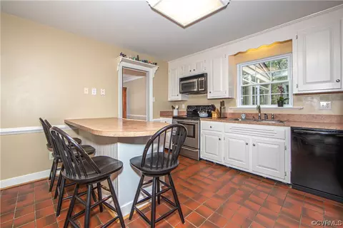 13371 Kingsmill Rd, Midlothian, VA 23113 photo 8