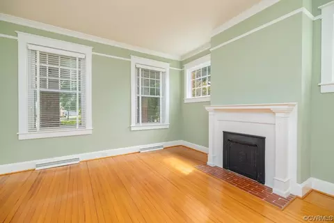 408 E 5th Ave, Kenbridge, VA 23944 photo 6
