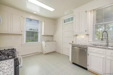 408 E 5th Ave, Kenbridge, VA 23944 photo 12