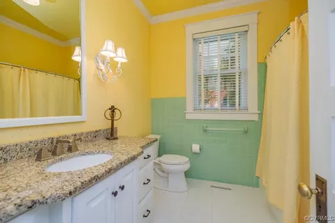408 E 5th Ave, Kenbridge, VA 23944 photo 10