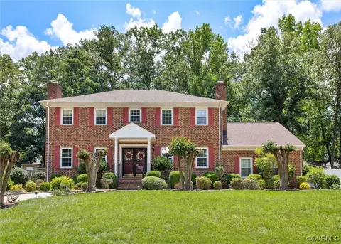 12921 Sir Scott Dr, Chester, VA 23831
