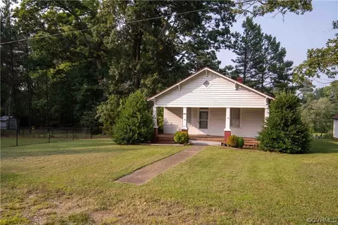 513 E 3rd Ave, Kenbridge, VA 23944