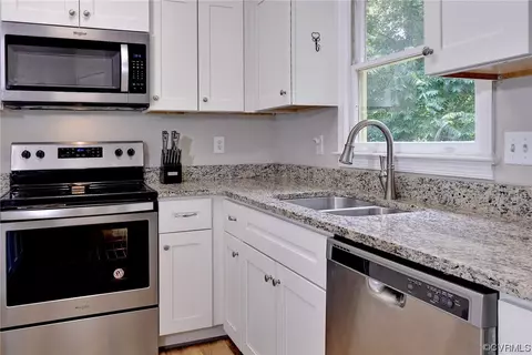 250 Reflection Dr, Williamsburg, VA 23188 photo 16