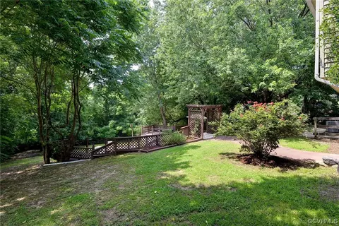 250 Reflection Dr, Williamsburg, VA 23188 photo 30