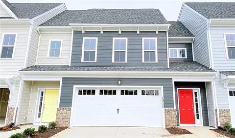 13756 Randolph Pond Ln, Midlothian, VA 23114