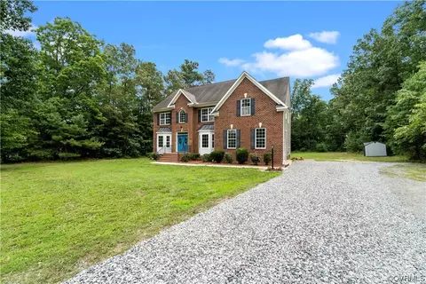 8207 Turner Forest Rd, Tappahannock, VA 23231