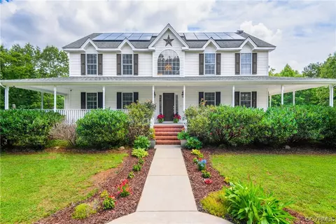3382 Trent Hatchery Rd, Appomattox, VA 24522