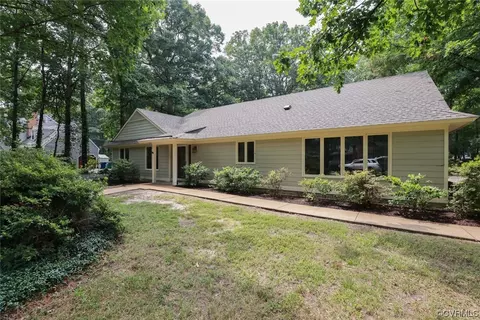 12851 Knightcross Rd, Midlothian, VA 23113