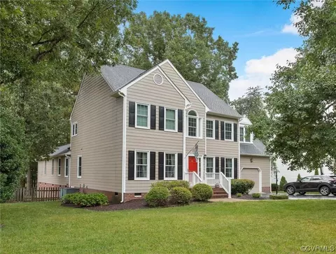 5829 Bradington Dr, Glen Allen, VA 23059