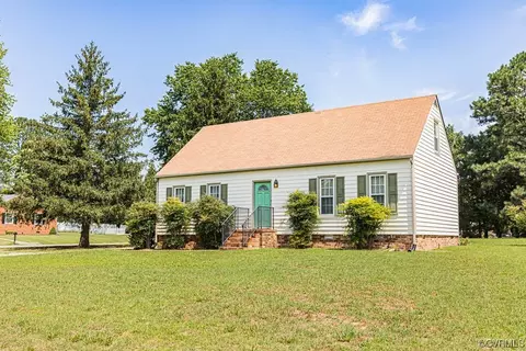 7058 Cornfield Ln, Mechanicsville, VA 23111