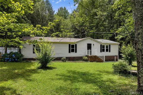 3549 Cedar Plains Rd, Sandy Hook, VA 23153 photo 2