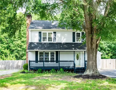 19106 Temple Ave, Ettrick, VA 23834