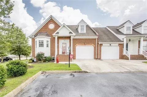 100 Gilcreff Pl, Colonial Heights, VA 23834