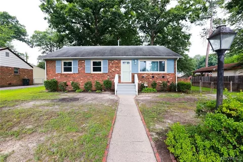 2906 Lauradale Ln, Richmond, VA 23234