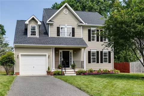 1918 Charles St, Richmond, VA 23226
