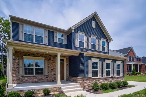 13800 Bastian Dr, Chester, VA 23836