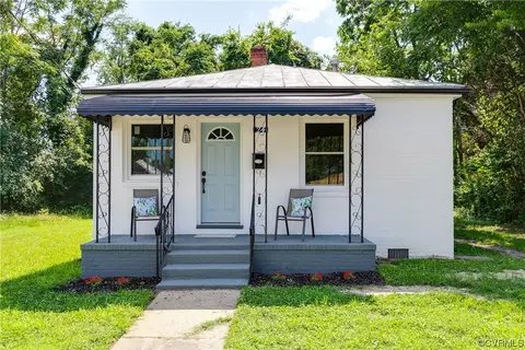24 S Burch St, Petersburg, VA 23803